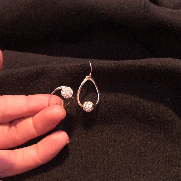 💐 Stunning .925 Dangle Earrings 💐 - Picture 3 of 6